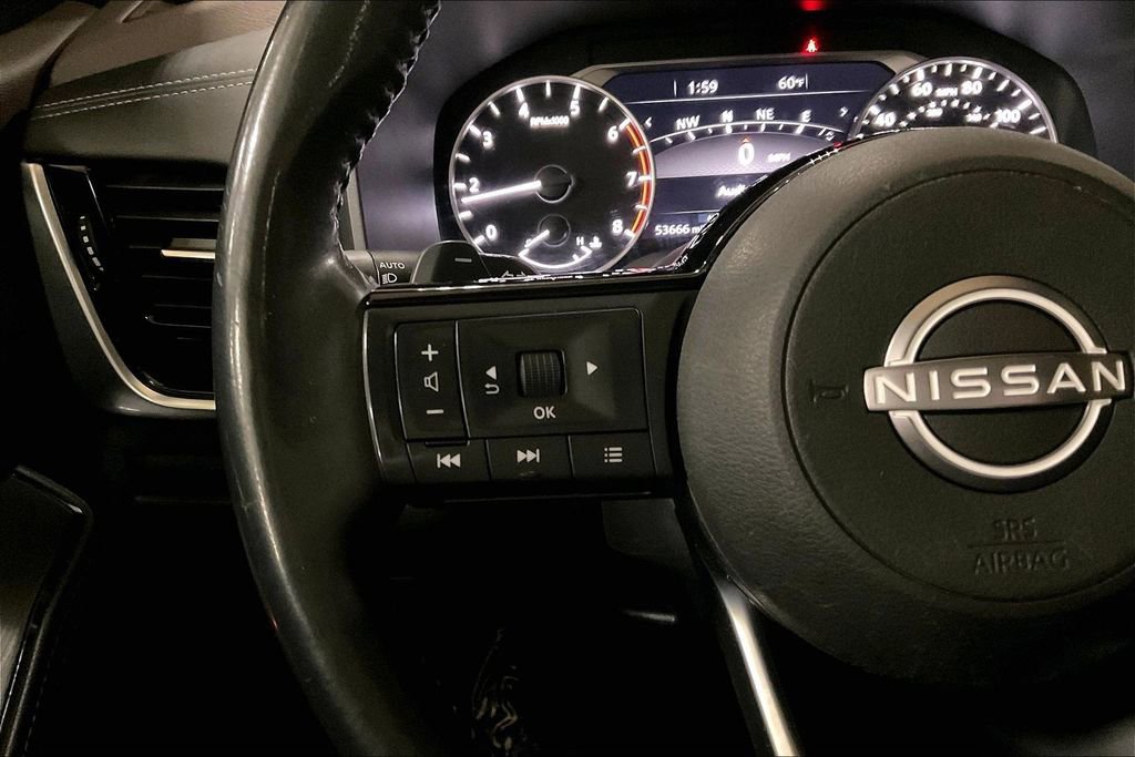 Used 2023 Nissan Rogue SL w/ SL Premium Package image 17