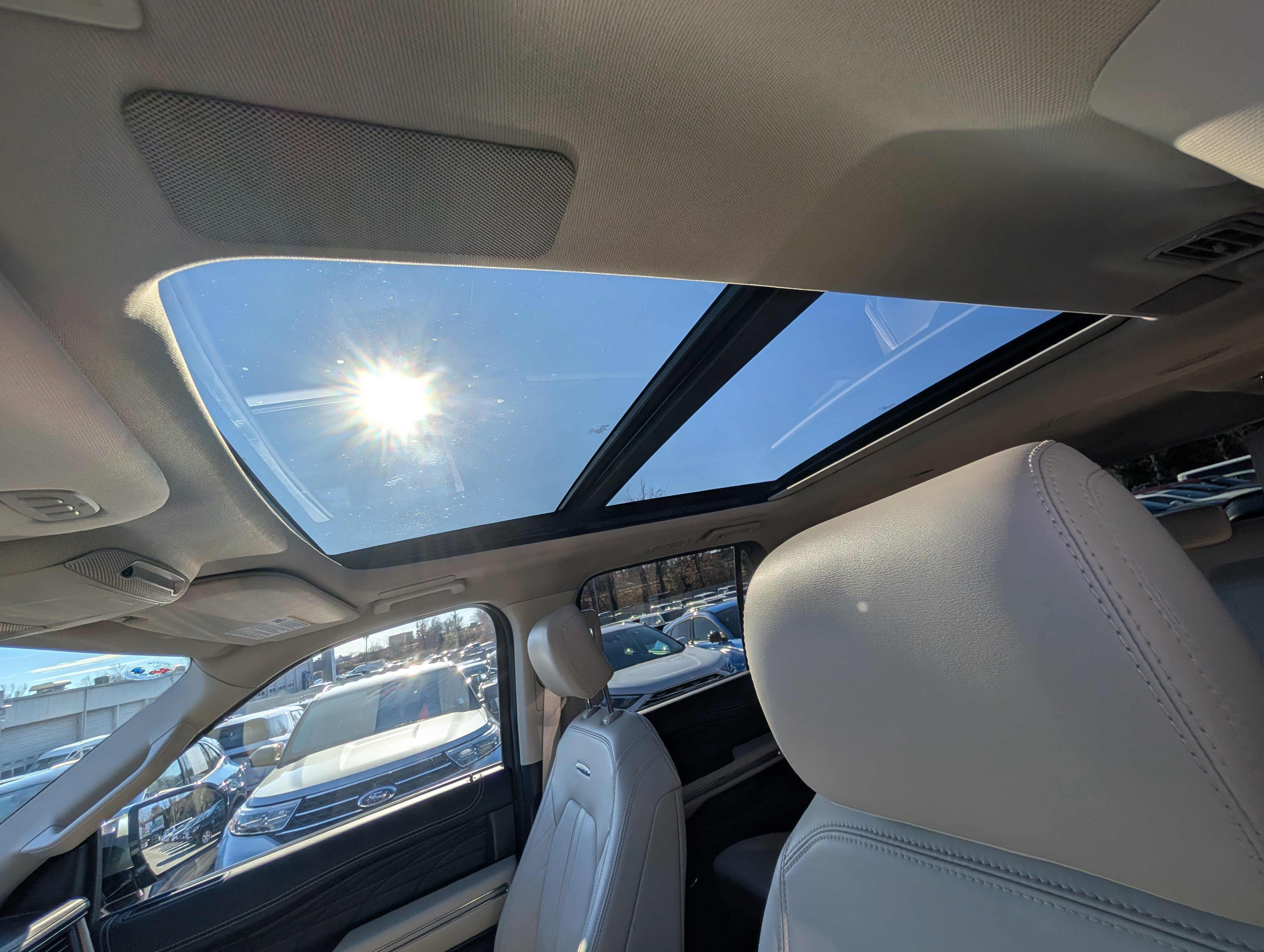 Certified 2024 Ford Expedition Max Platinum image 24