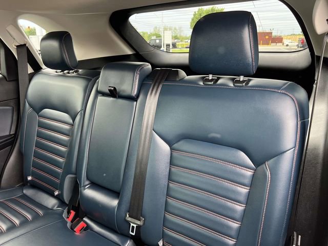 Certified 2022 Ford Edge SEL w/ Sport Appearance Package AWD/4WD image 27