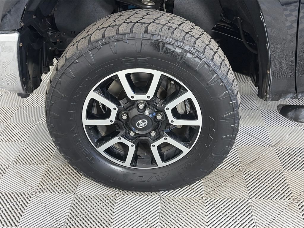 Used 2017 Toyota Tundra SR5 w/ TRD Off Road Package image 8