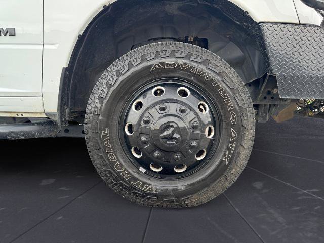 Used 2024 RAM 3500 Big Horn w/ Night Edition AWD/4WD image 14