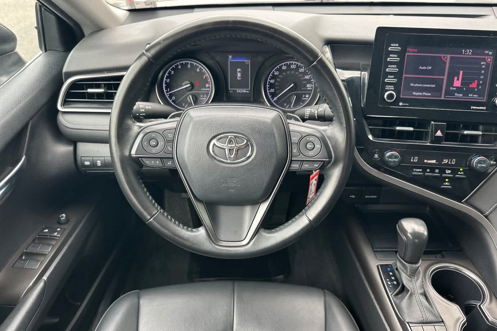 Used 2023 Toyota Camry SE image 15