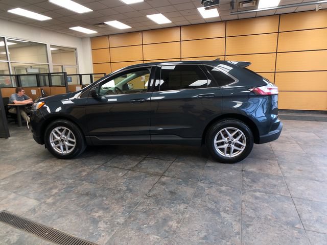 Certified 2024 Ford Edge SEL AWD/4WD image 4