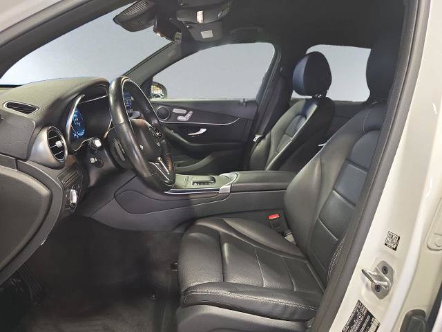 Used 2022 Mercedes-Benz GLC 300 4MATIC image 6