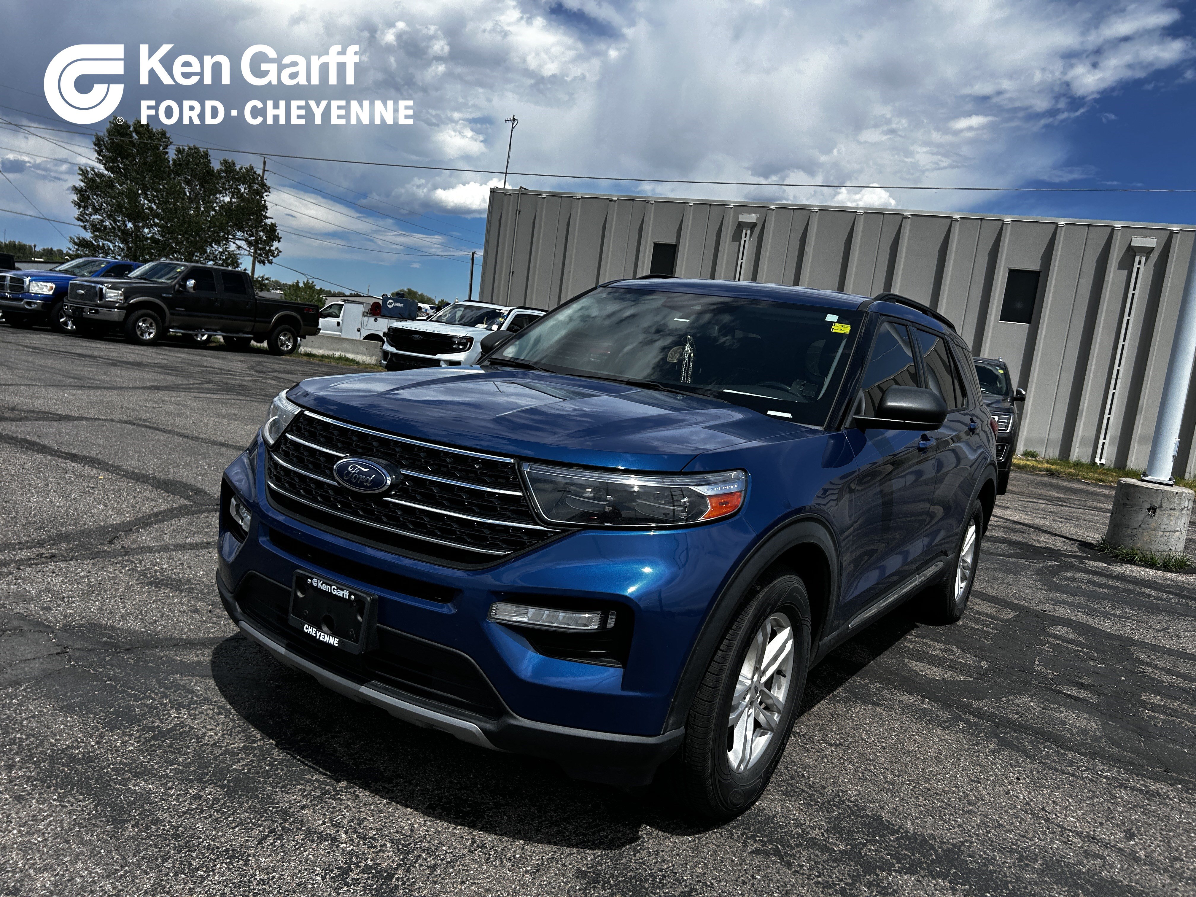 Certified 2020 Ford Explorer XLT w/ Equipment Group 202A AWD/4WD image 1