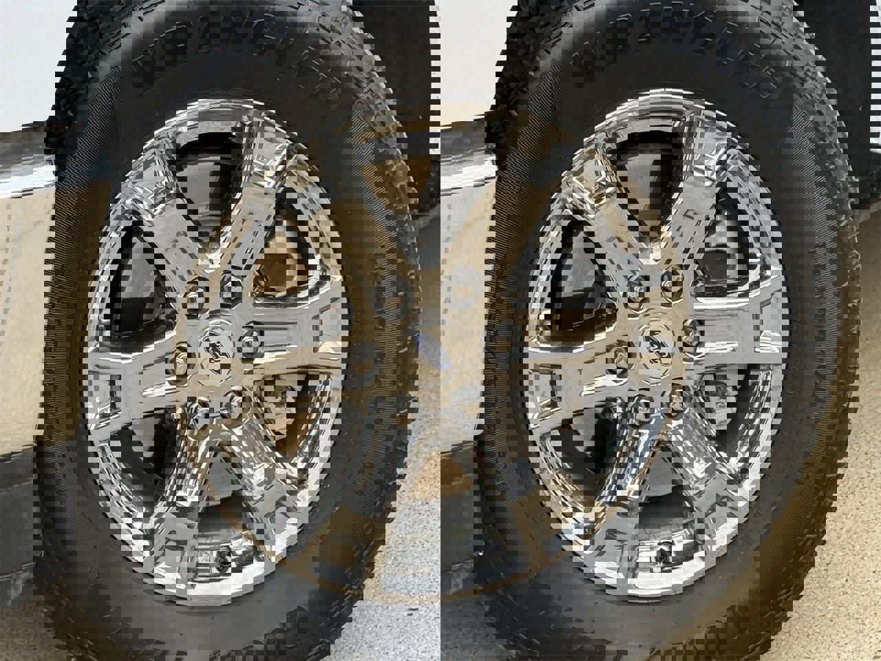 Certified 2023 Ford F150 Lariat image 8