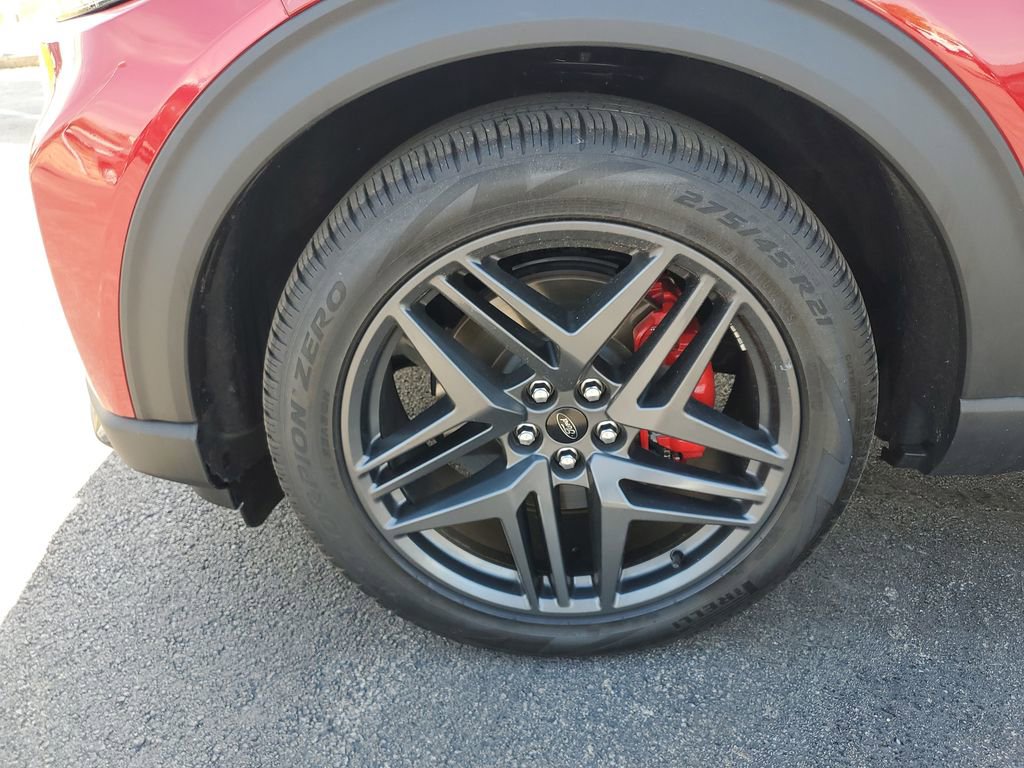 Certified 2025 Ford Explorer ST AWD/4WD image 12