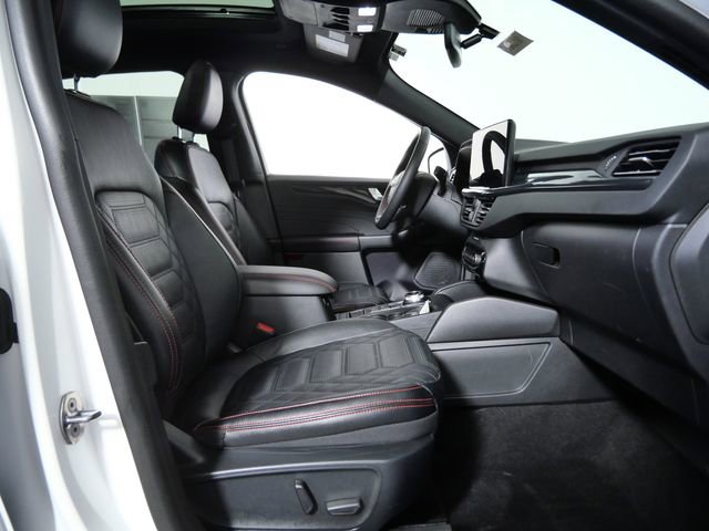 Certified 2024 Ford Escape ST-Line Elite w/ Premium Technology Package AWD/4WD image 10