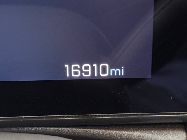 Used 2024 Chevrolet TrailBlazer RS w/ Convenience Package image 15