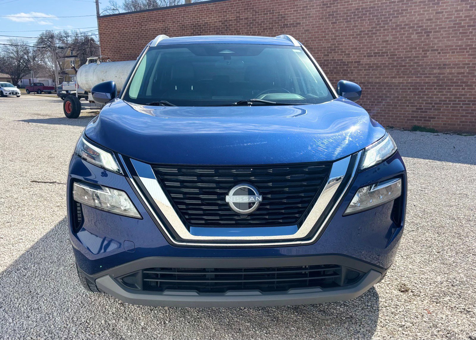 Used 2023 Nissan Rogue SV w/ SV Premium B Package image 8