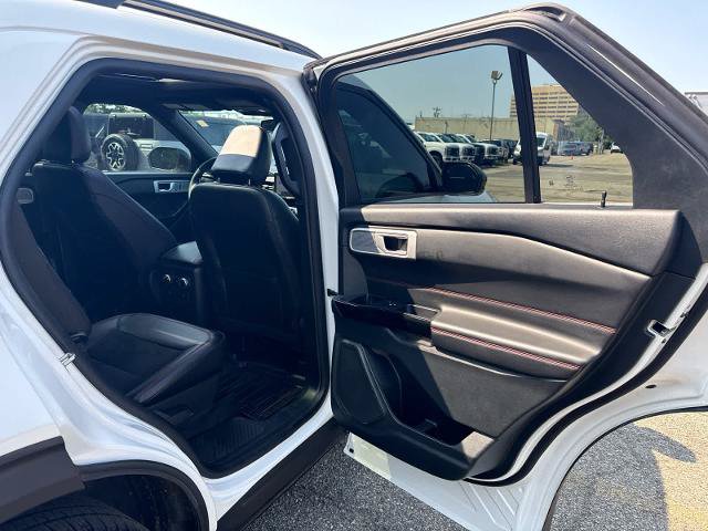 Certified 2023 Ford Explorer ST-Line w/ Class IV Trailer Tow Package AWD/4WD image 9