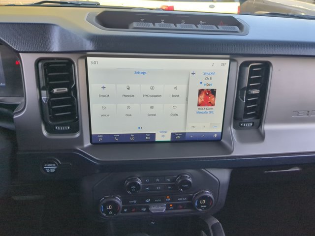 Certified 2023 Ford Bronco Outer Banks w/ Sasquatch Package AWD/4WD image 15