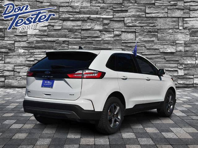 Certified 2024 Ford Edge SEL w/ Convenience Package AWD/4WD image 3