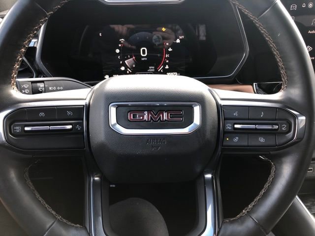 Used 2023 GMC Canyon AT4 w/ AT4 Premium Package AWD/4WD image 12
