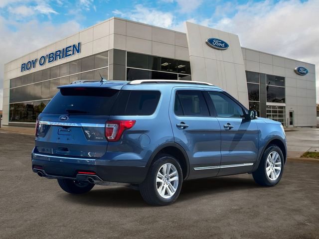 Certified 2018 Ford Explorer XLT w/ Equipment Group 202A image 5