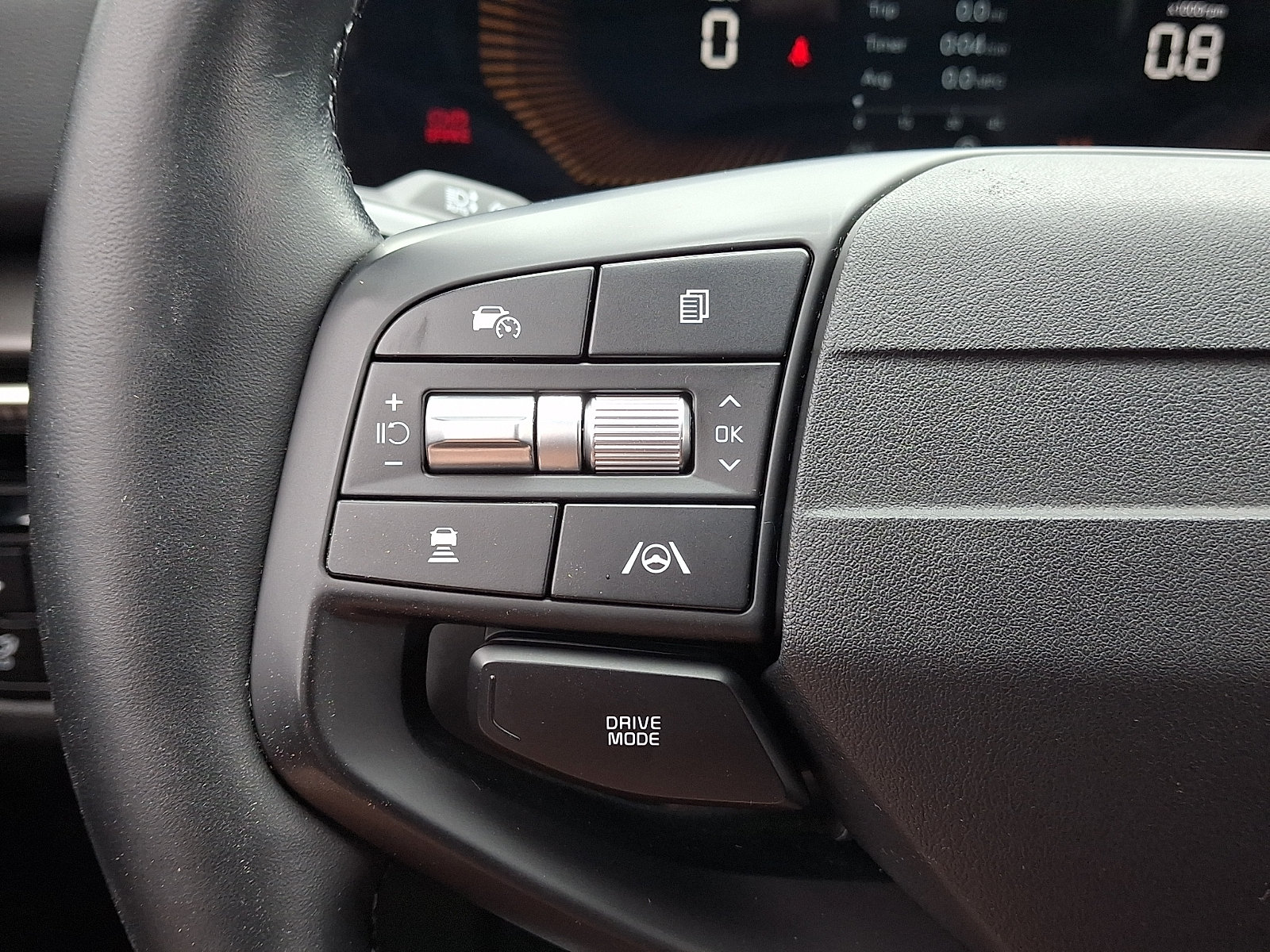 Used 2026 Kia Sportage EX w/ EX Panorama Roof Package FWD image 28