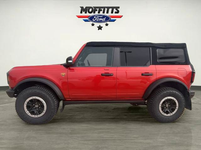 Certified 2022 Ford Bronco Badlands AWD/4WD image 2
