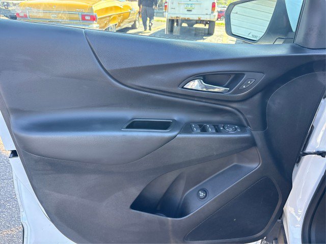 Used 2022 Chevrolet Equinox LT AWD/4WD image 18