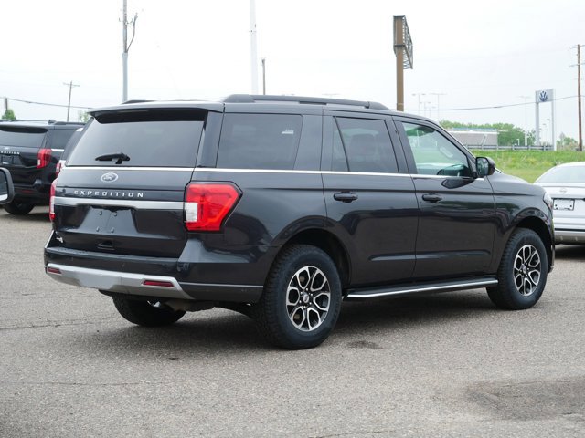 Certified 2023 Ford Expedition XLT AWD/4WD image 3
