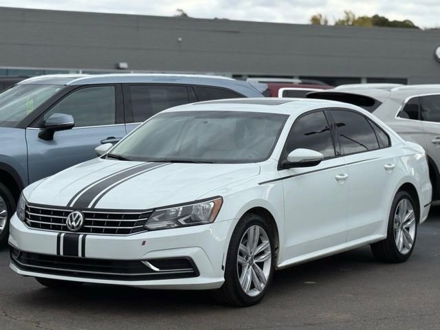 Used 2019 Volkswagen Passat 2.0T Wolfsburg w/ Wheels & Sunroof Package image 3