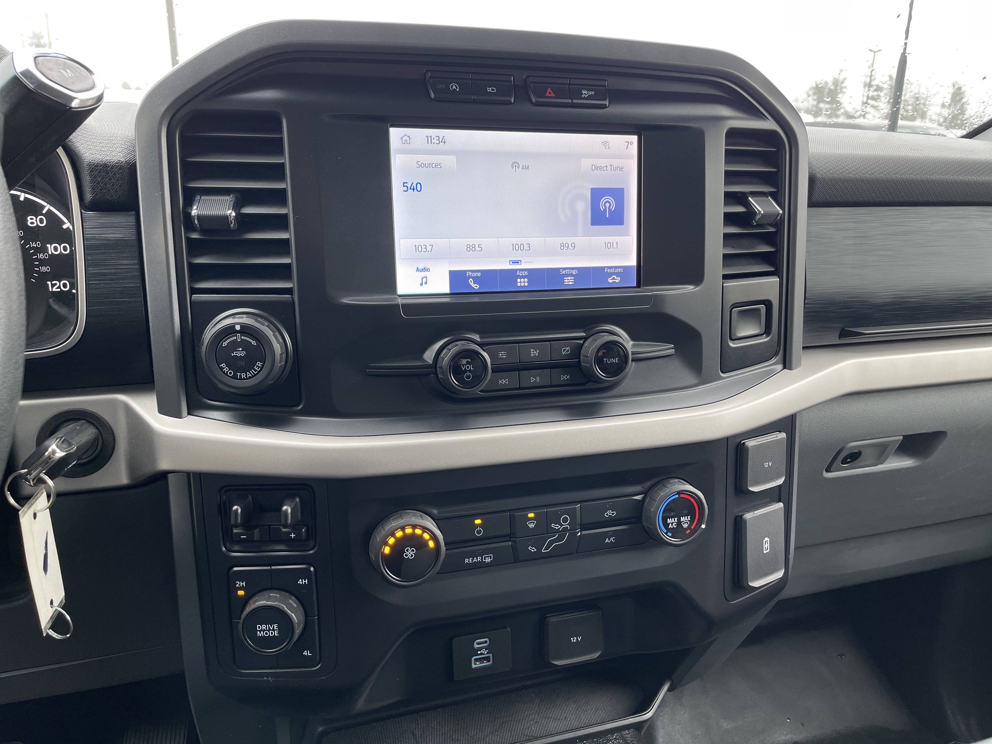 Certified 2021 Ford F150 XLT w/ Trailer Tow Package AWD/4WD image 17