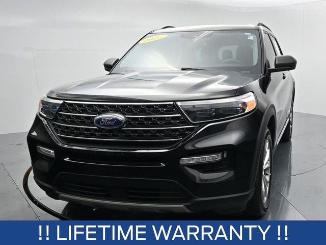 Certified 2023 Ford Explorer XLT w/ Equipment Group 202A AWD/4WD image 3
