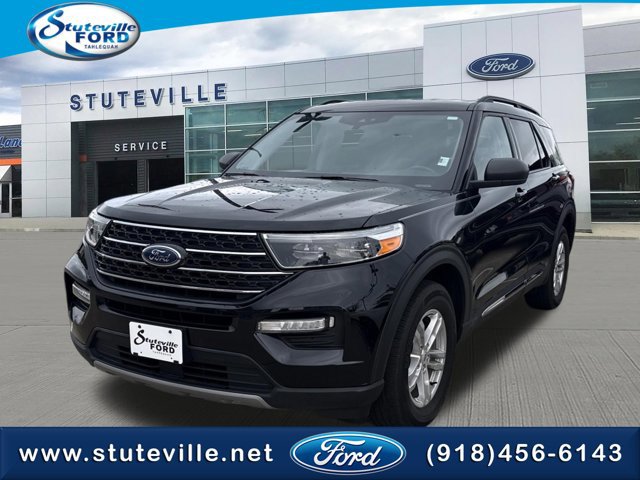 Certified 2023 Ford Explorer XLT w/ Equipment Group 202A AWD/4WD image 1