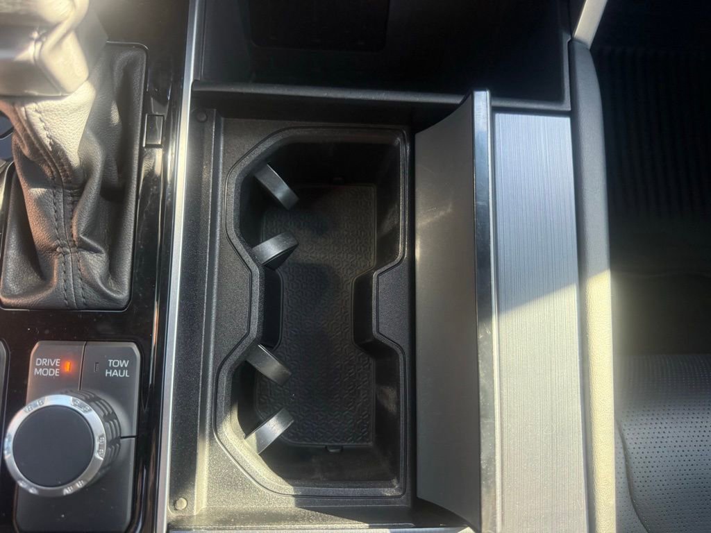 Used 2022 Toyota Tundra Platinum w/ Advanced Package image 27