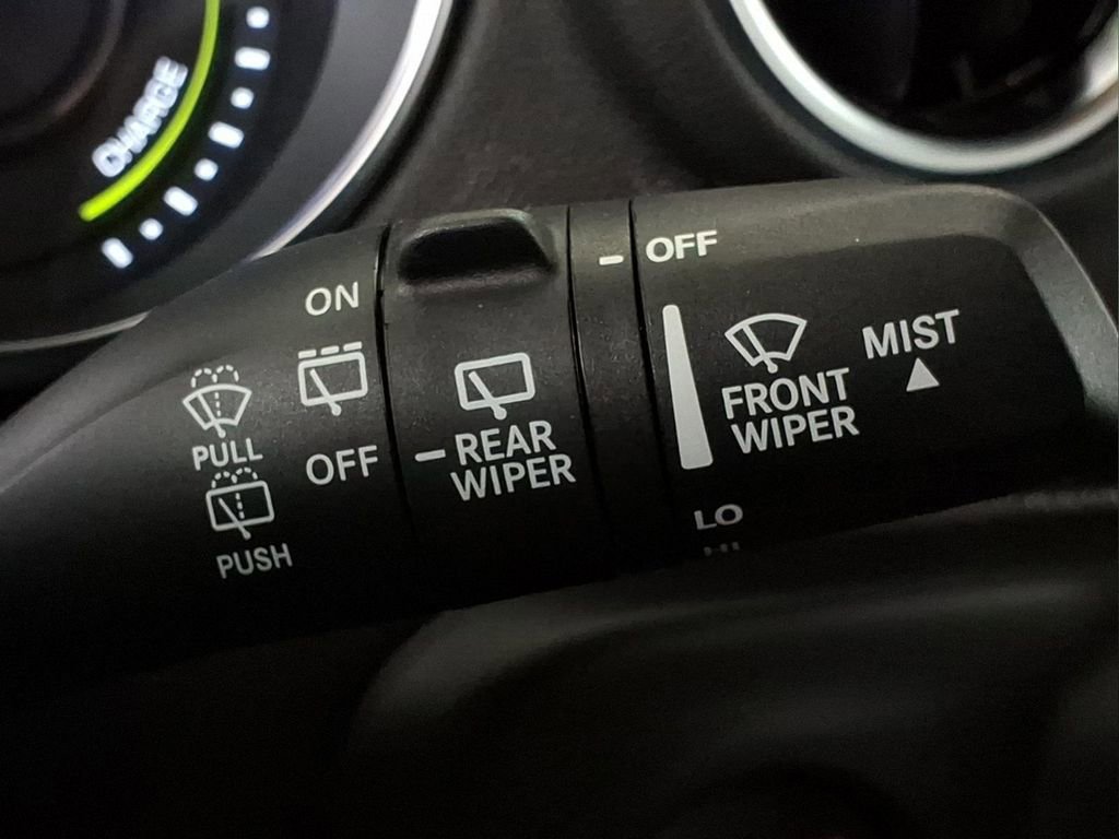 Used 2023 Jeep Wrangler Unlimited Sahara w/ Cold Weather Group AWD/4WD image 23