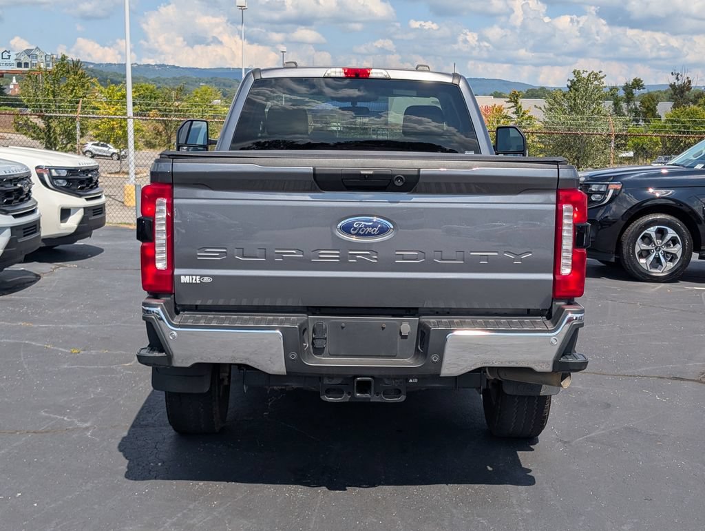 Certified 2024 Ford F350 XLT w/ 360-Degree Camera Package AWD/4WD image 8