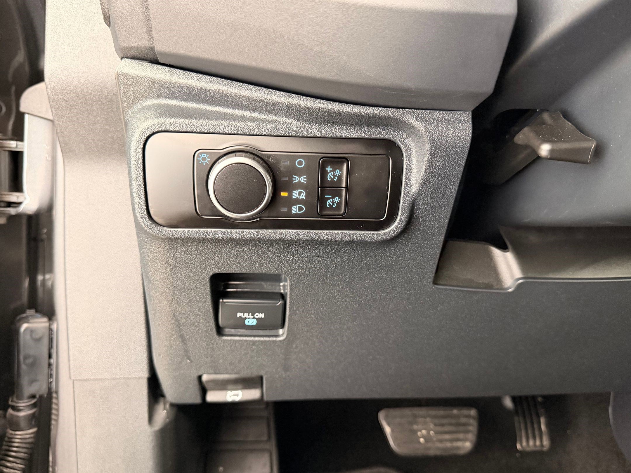 Certified 2025 Ford Bronco Big Bend image 28