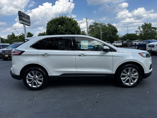 Certified 2023 Ford Edge Titanium AWD/4WD image 4
