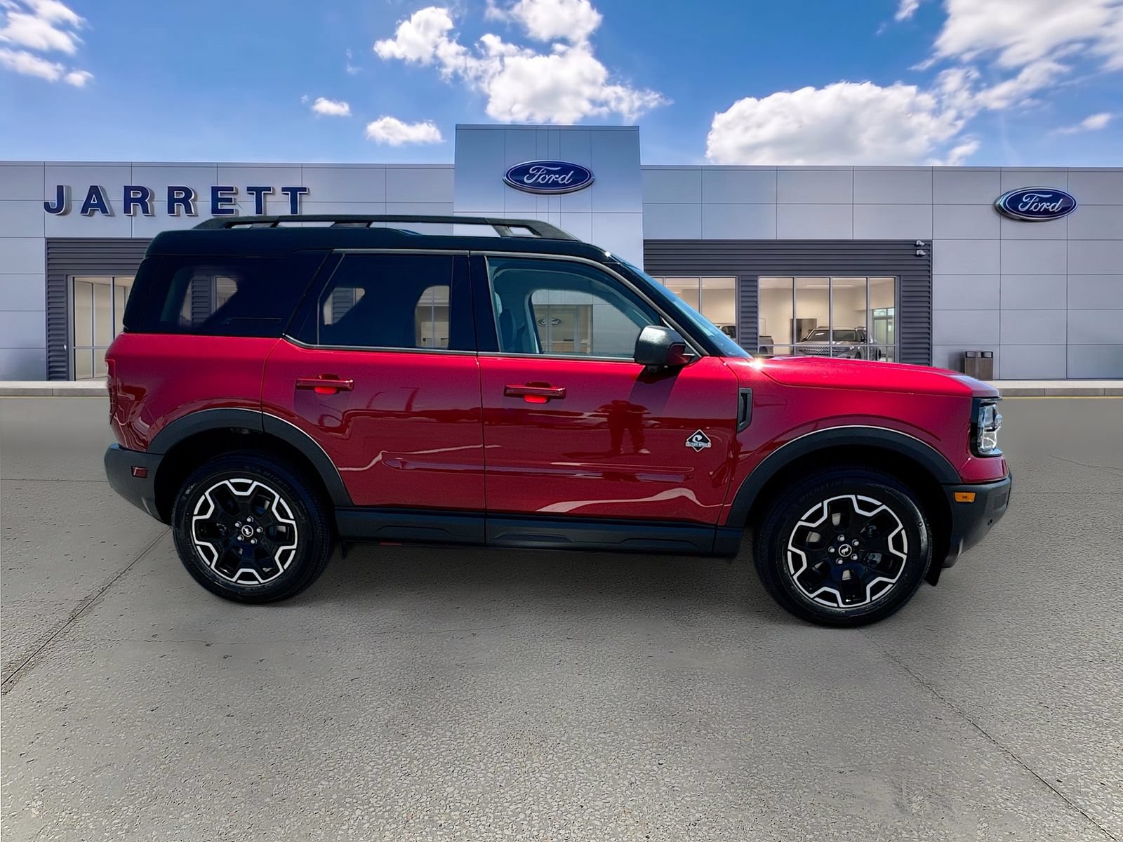 Certified 2025 Ford Bronco Sport Outer Banks w/ Outer Banks Tech Package+ AWD/4WD image 8