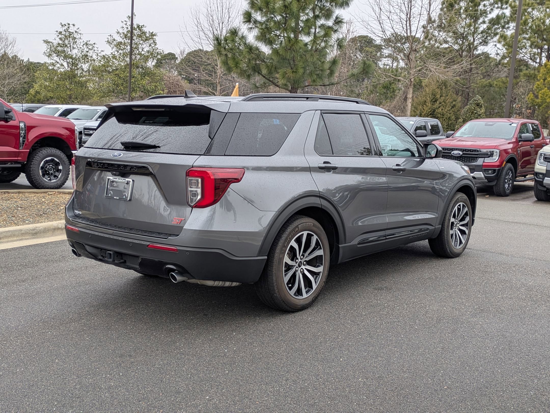 Certified 2024 Ford Explorer ST-Line w/ Class IV Trailer Tow Package image 6