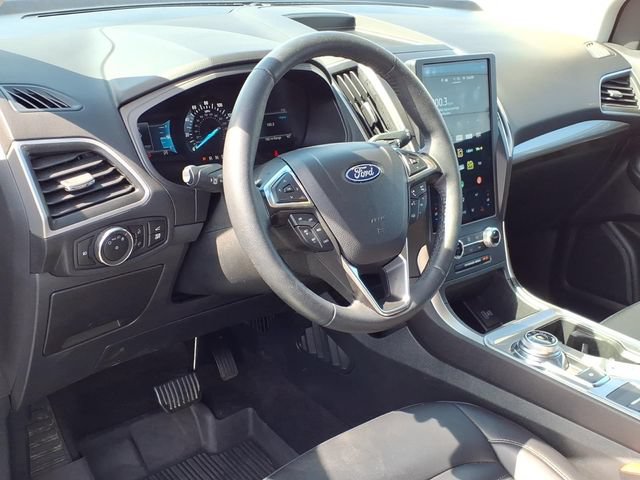 Certified 2024 Ford Edge SEL w/ Convenience Package AWD/4WD image 18