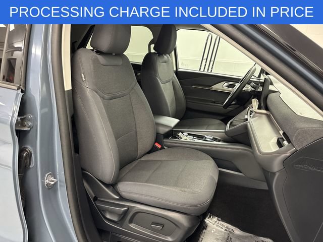 Certified 2025 Ford Explorer Active AWD/4WD image 23