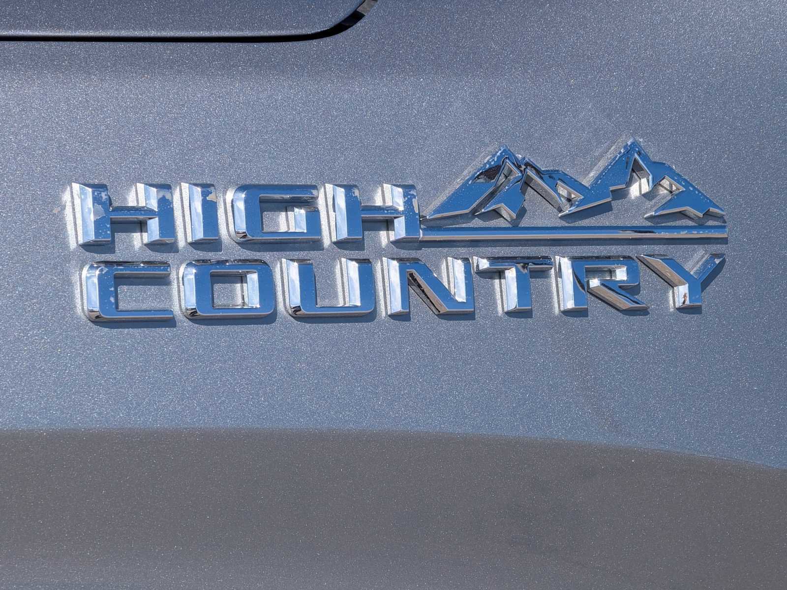 Used 2023 Chevrolet Silverado 1500 High Country w/ High Country Premium Package image 11