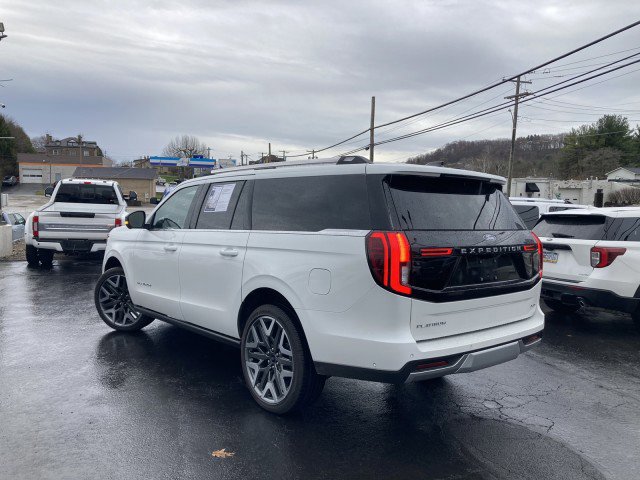 Certified 2025 Ford Expedition Max Platinum w/ Platinum Ultimate Package image 3