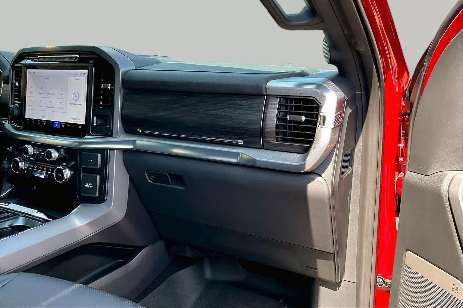 Certified 2024 Ford F150 Lariat w/ FX4 Off-Road Package AWD/4WD image 19