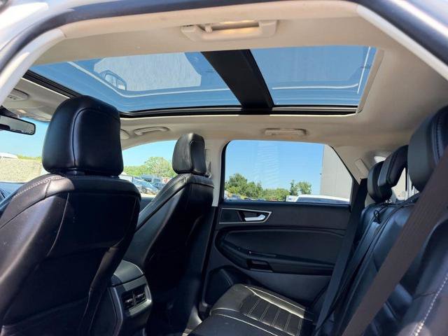 Certified 2020 Ford Edge SEL w/ Convenience Package FWD image 11