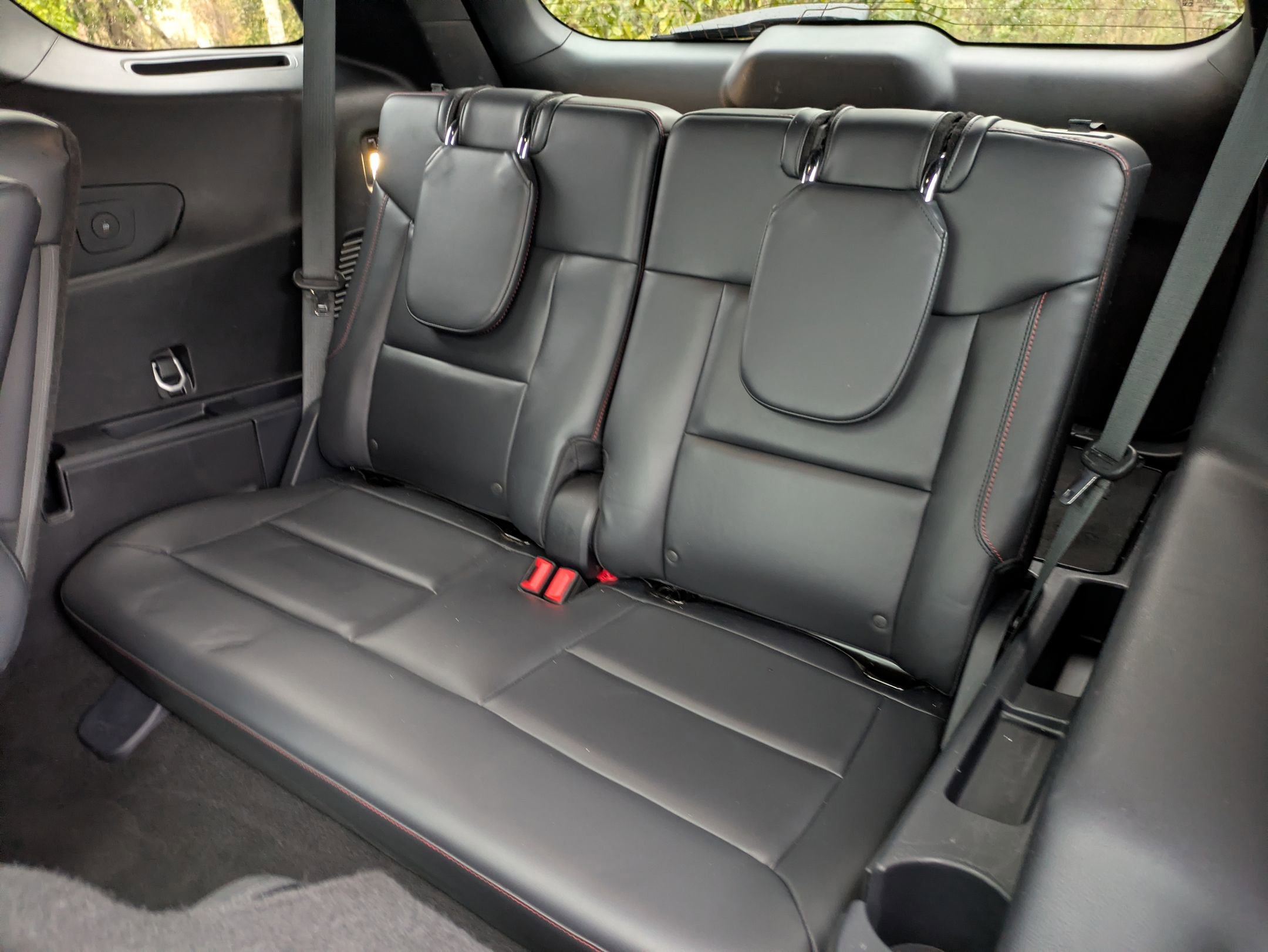 Certified 2025 Ford Explorer ST-Line w/ Premium Package image 31