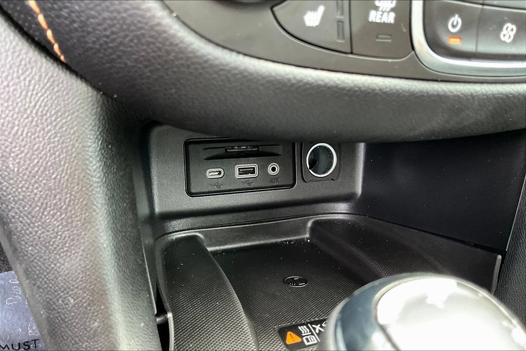 Used 2019 Chevrolet Equinox Premier AWD/4WD image 18