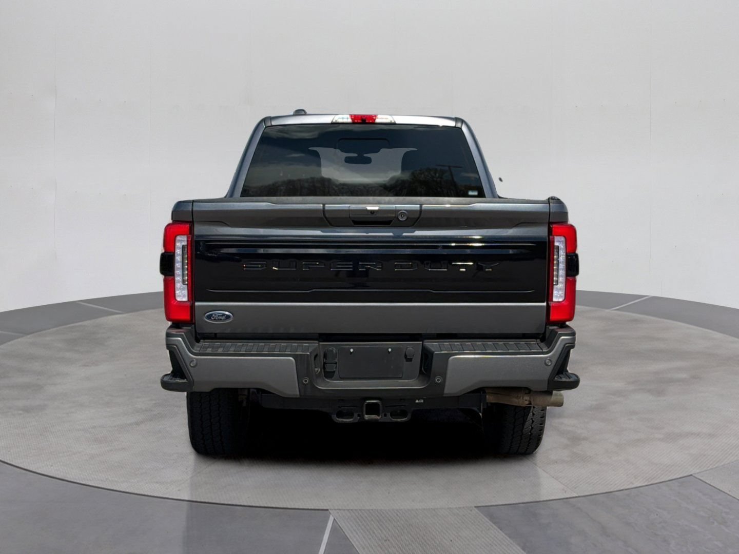 Certified 2025 Ford F250 Platinum AWD/4WD image 6
