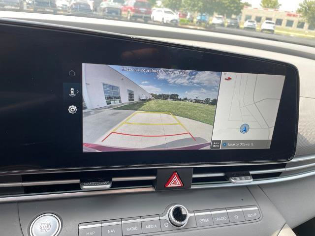Used 2024 Hyundai Elantra Blue FWD image 20