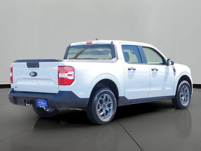 Certified 2025 Ford Maverick XLT w/ XLT Luxury Package AWD/4WD image 3