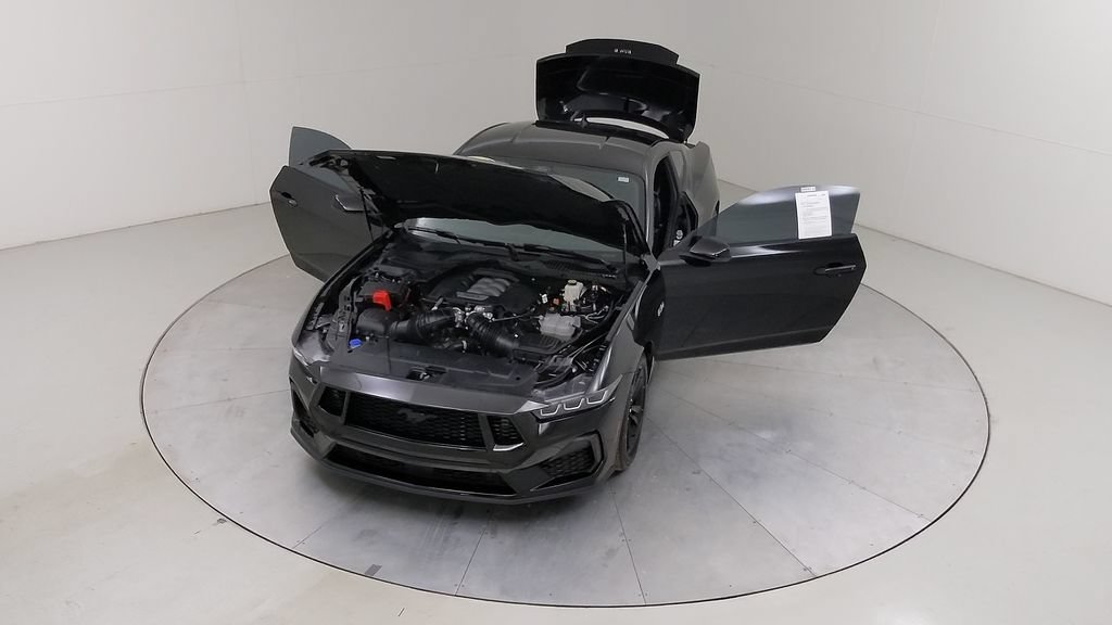 Certified 2025 Ford Mustang GT RWD image 40