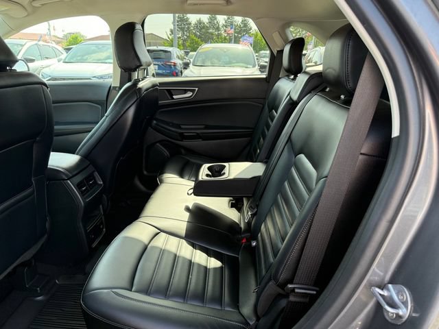 Certified 2024 Ford Edge SEL w/ Convenience Package AWD/4WD image 9