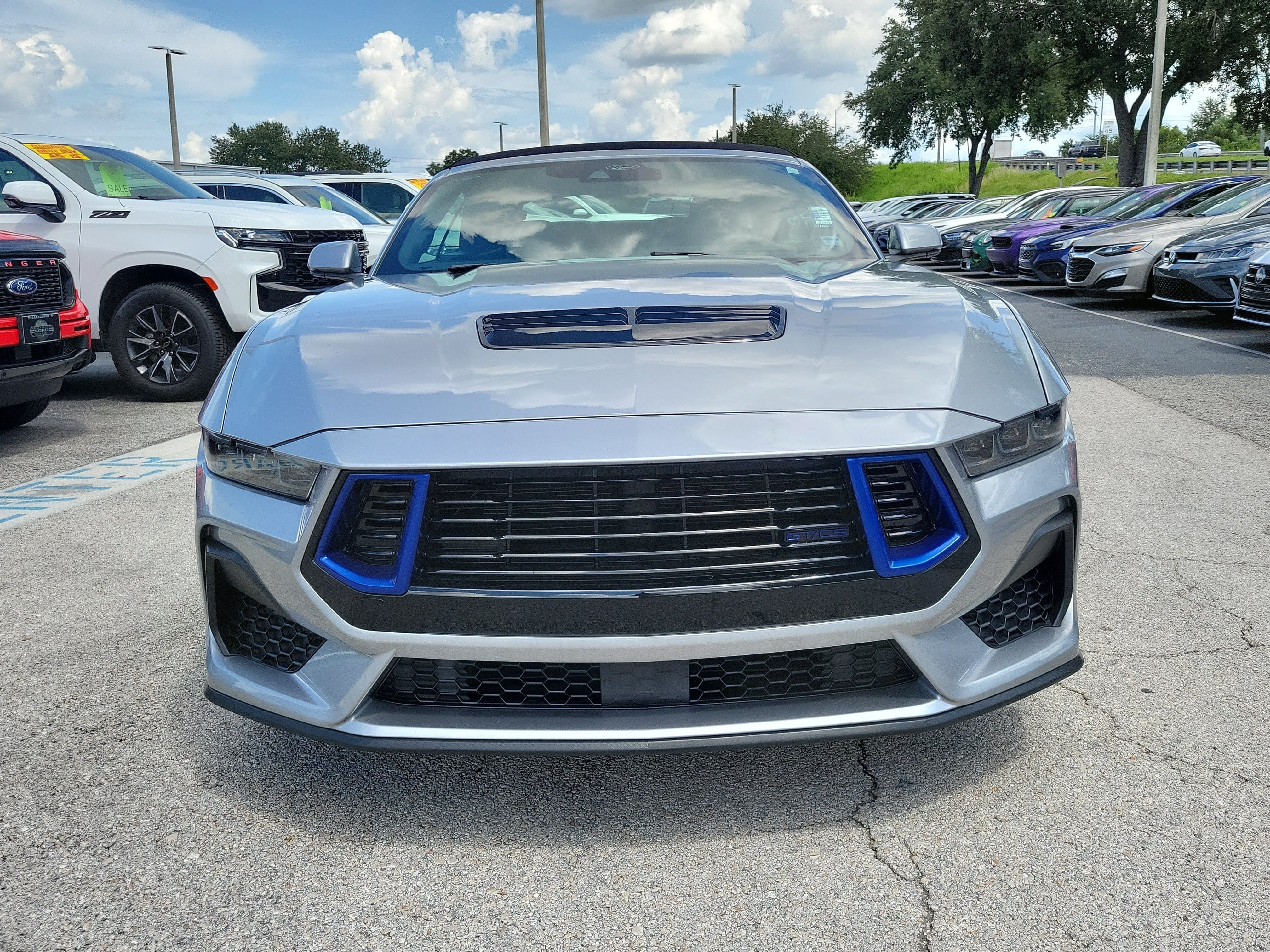 Certified 2025 Ford Mustang GT Premium RWD image 2