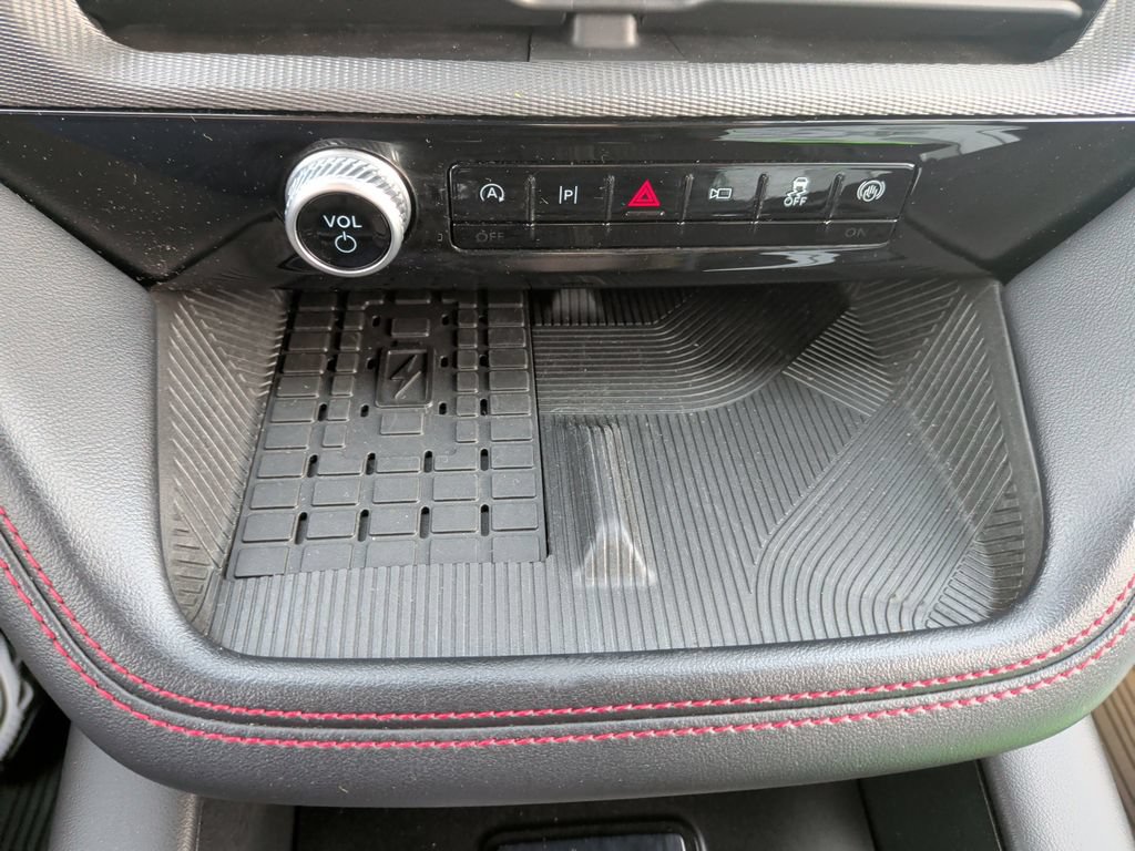 Certified 2025 Ford Explorer ST AWD/4WD image 22