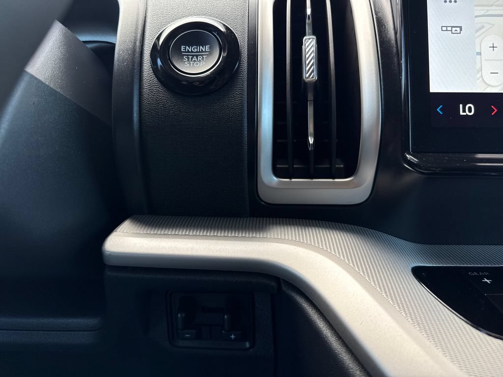 Certified 2025 Ford Expedition Active RWD image 27